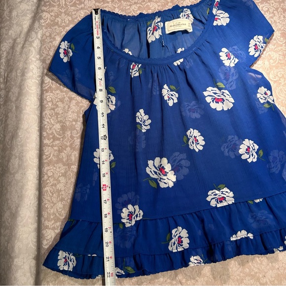 Abercrombie & Fitch~ Blue Floral Sheer Chiffon Tie Bow Ruffle Shirt in Medium - Picture 10 of 12
